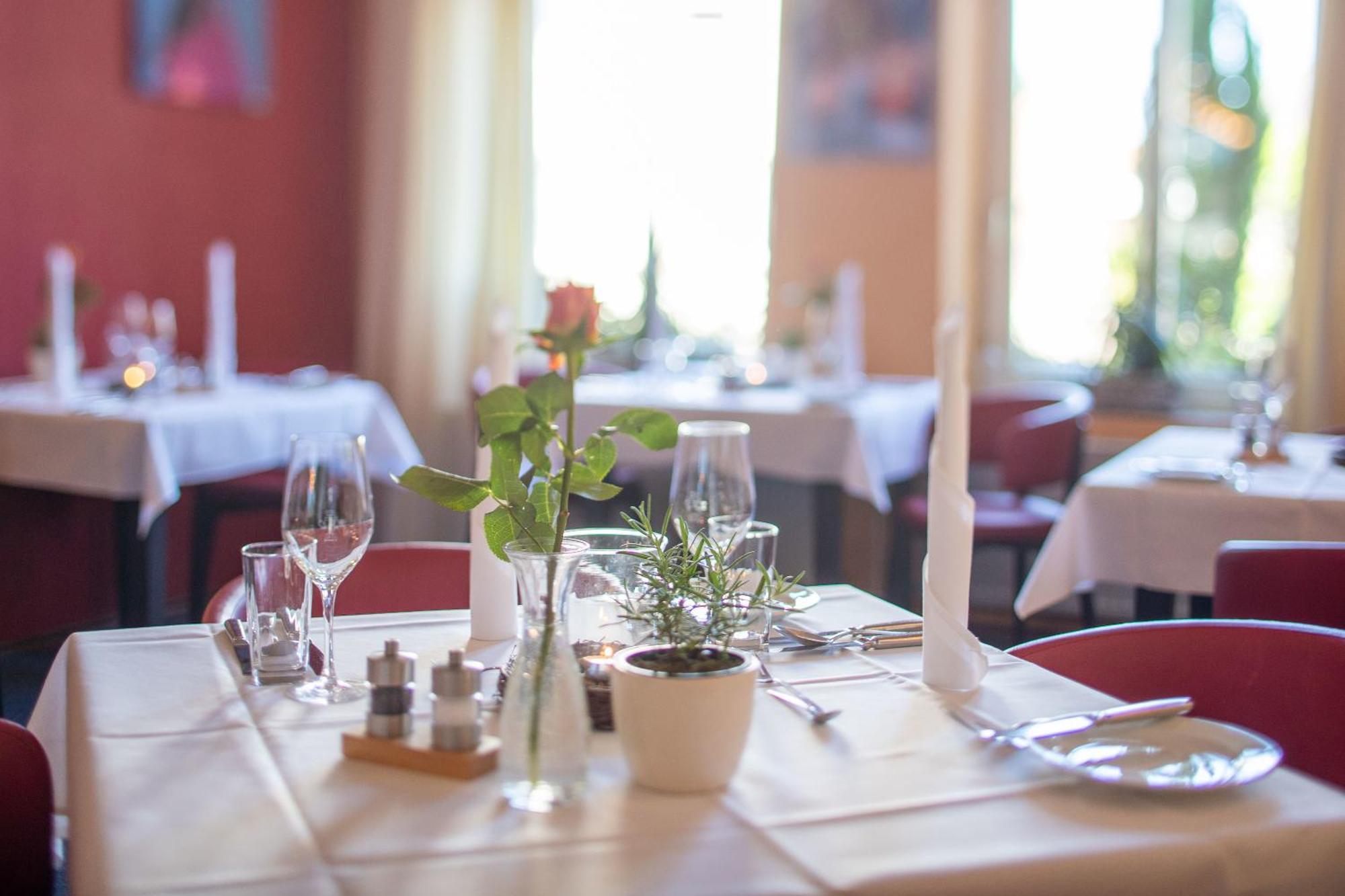 Hotel Im Schuetzenhof, Jever Extérieur photo